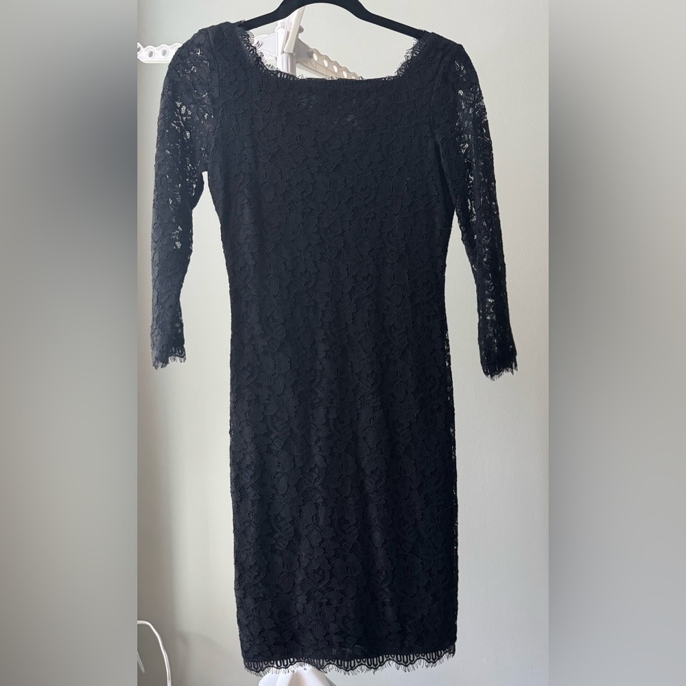 Diane Von Furstenberg Elegant Black Lace Dress